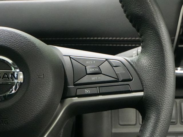 NISSAN SERENA  S-HYBRID 2017