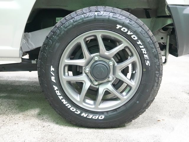 SUZUKI JIMNY 4WD 2025