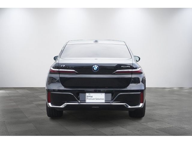 BMW BMW i7 2025