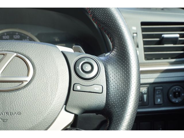 TOYOTA LEXUS CT200h 2016