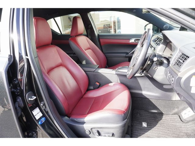 TOYOTA LEXUS CT200h 2016