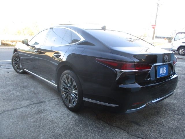 TOYOTA LEXUS LS500h 4WD 2018