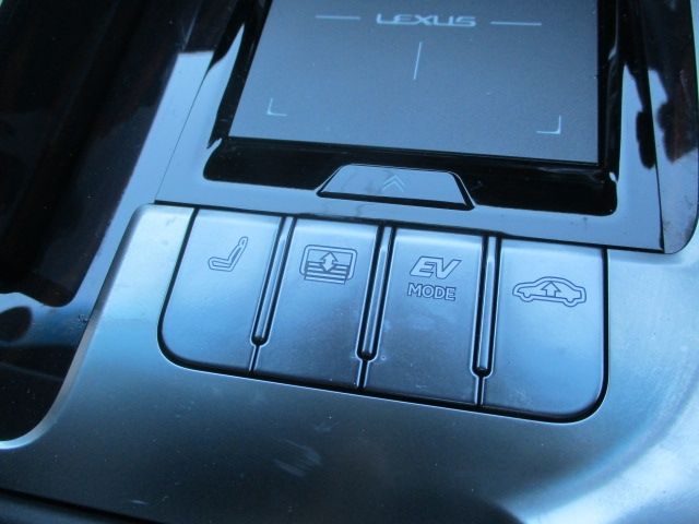 TOYOTA LEXUS LS500h 4WD 2018