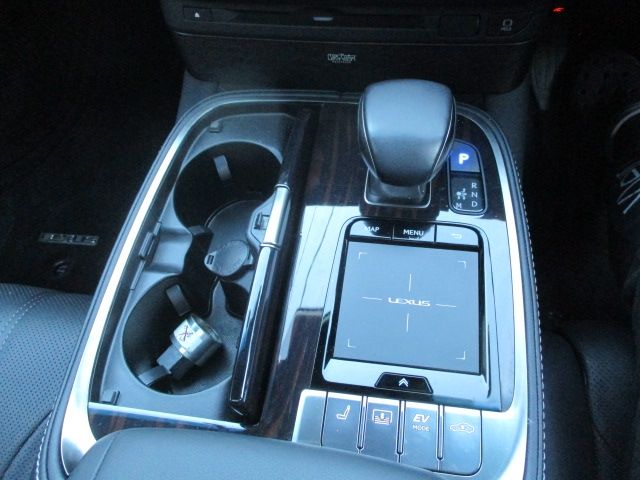 TOYOTA LEXUS LS500h 4WD 2018