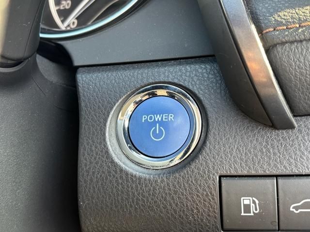 TOYOTA CAMRY HYBRID 2018