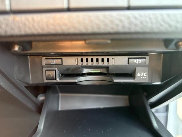 TOYOTA CAMRY HYBRID 2018