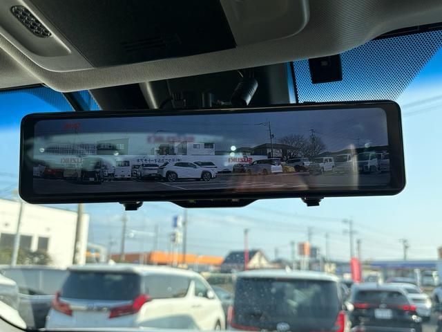 TOYOTA CAMRY HYBRID 2018