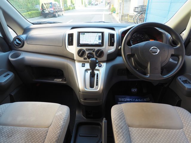 NISSAN NV200 VANETTE van 2018