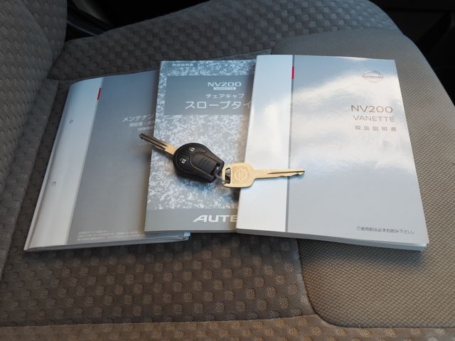 NISSAN NV200 VANETTE van 2018