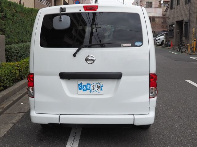 NISSAN NV200 VANETTE van 2018