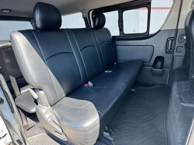 TOYOTA HIACE van 2WD 2017