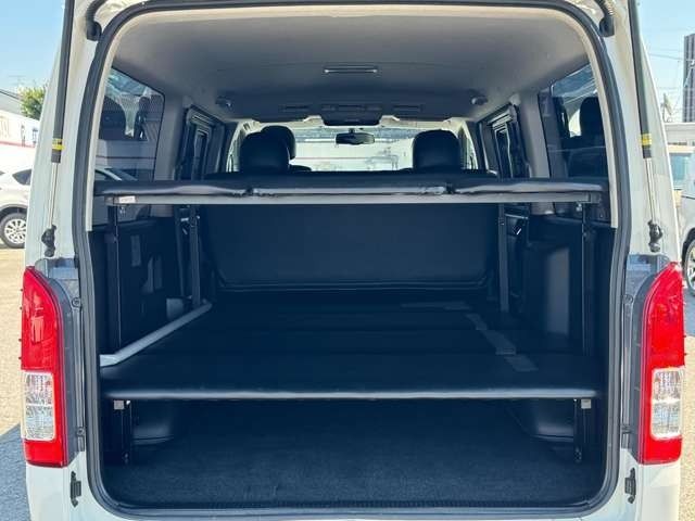 TOYOTA HIACE van 2WD 2017