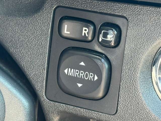 TOYOTA HIACE van 2WD 2017