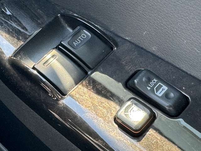 TOYOTA HIACE van 2WD 2017