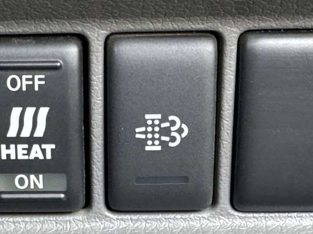 NISSAN NV350 CARAVAN 2018