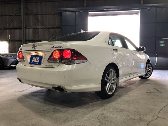 TOYOTA CROWN sedan 2012