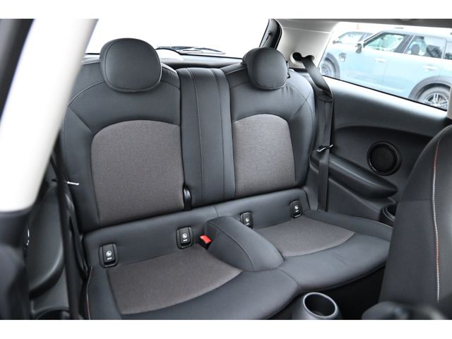 BMW MINI COOPER 2019