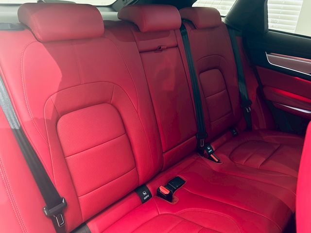 JAGUAR JAGUAR F-PACE 2023