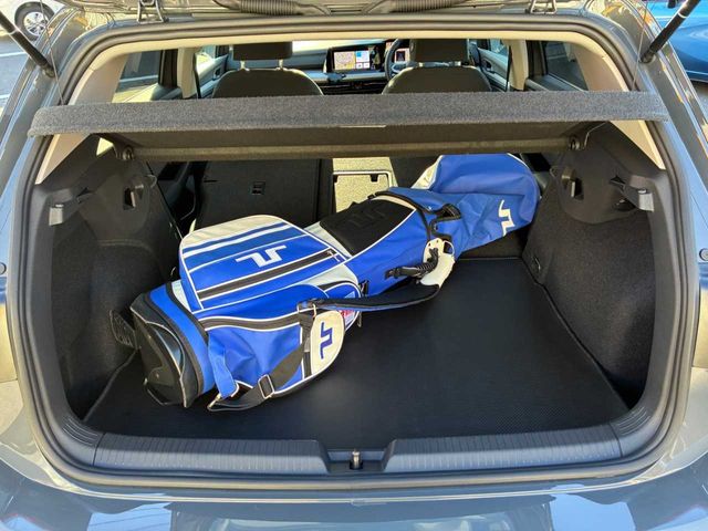 VOLKSWAGEN VOLKSWAGEN GOLF 2024