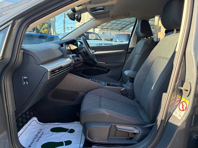 VOLKSWAGEN VOLKSWAGEN GOLF 2024