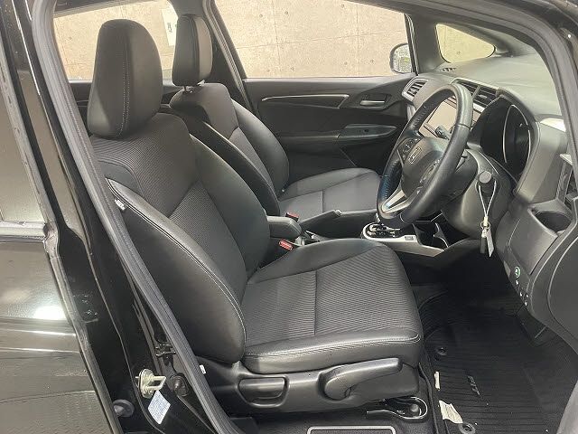 HONDA FIT HYBRID 2018