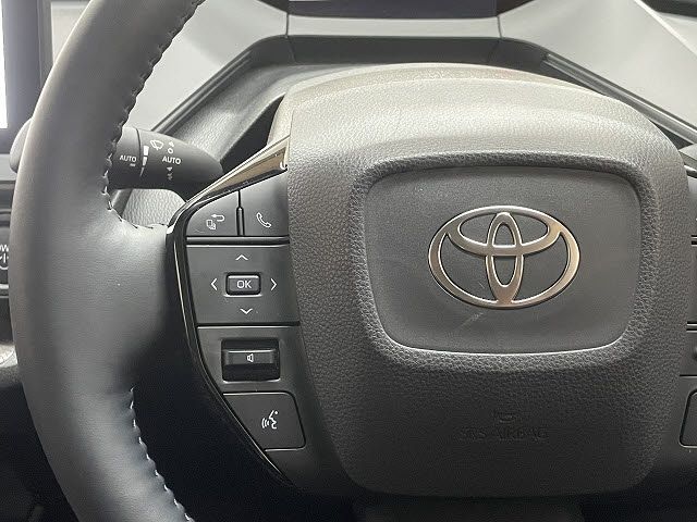 TOYOTA PRIUS 2024