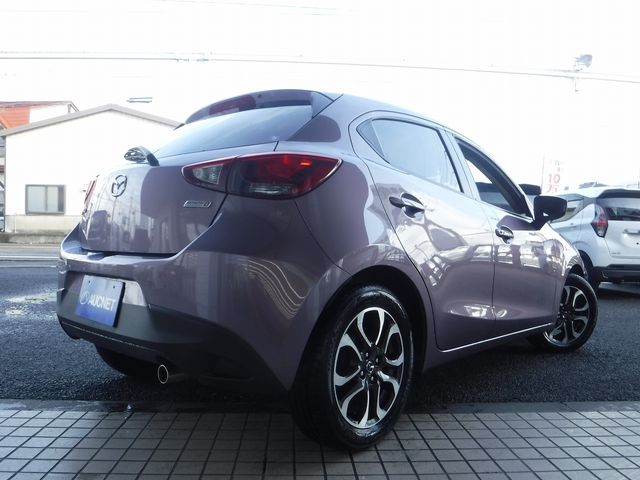 MAZDA DEMIO 2014