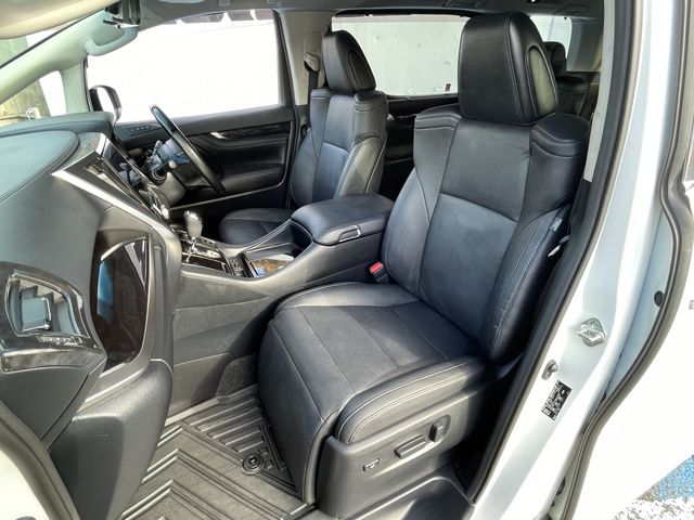 TOYOTA ALPHARD 4WD 2022