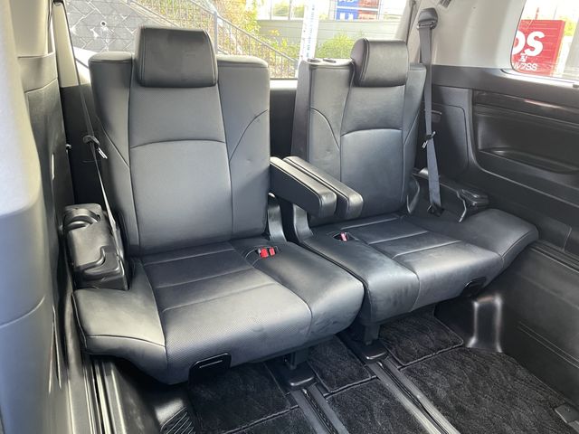 TOYOTA ALPHARD 4WD 2022