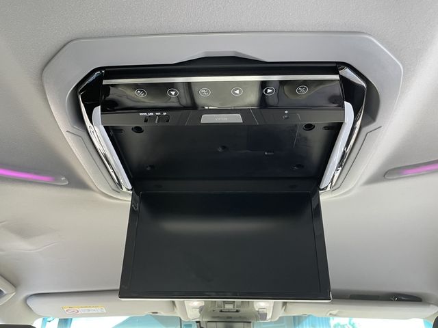 TOYOTA ALPHARD 4WD 2022