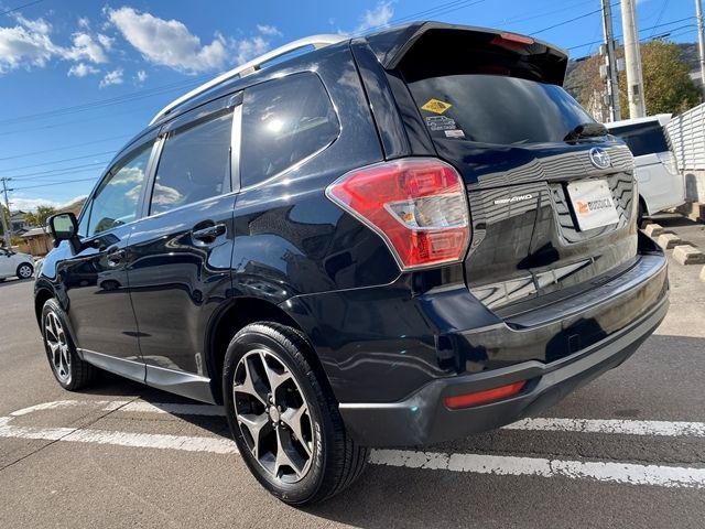 SUBARU FORESTER 2015