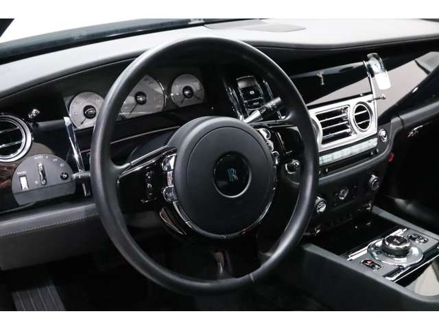 ROLLS-ROYCE ROLLS-ROYCE 2016