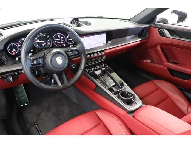 PORSCHE PORSCHE 911 2020