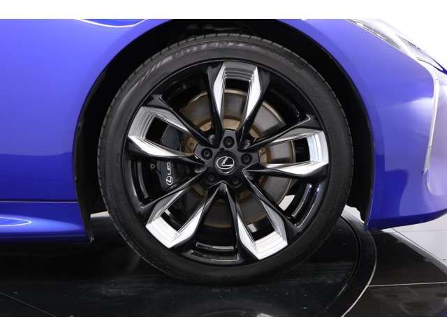 TOYOTA LEXUS LC500 Convertible 2023