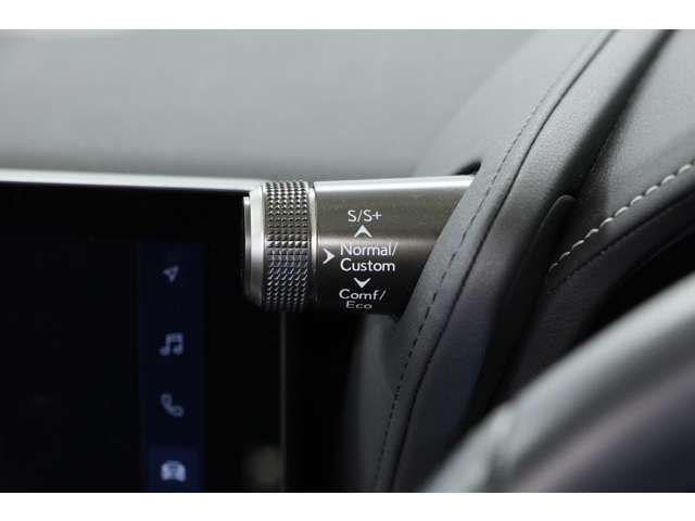 TOYOTA LEXUS LC500 Convertible 2023