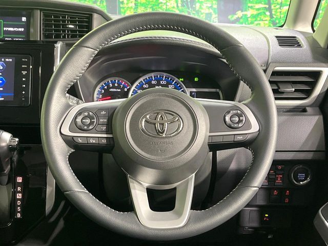 TOYOTA ROOMY 2021