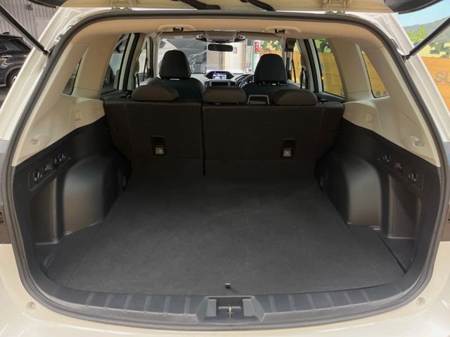 SUBARU FORESTER 2023