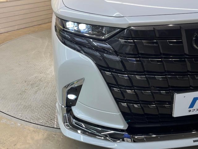TOYOTA ALPHARD 2024