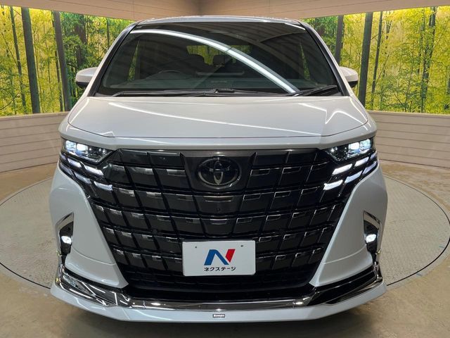 TOYOTA ALPHARD 2024