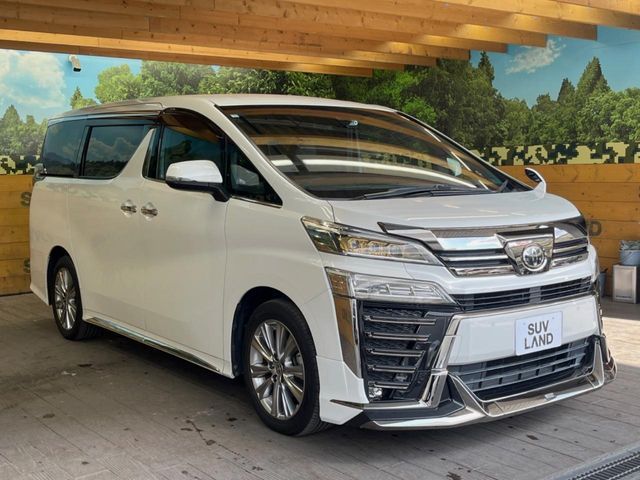 TOYOTA VELLFIRE 2020