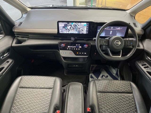 NISSAN SERENA  WG 2023