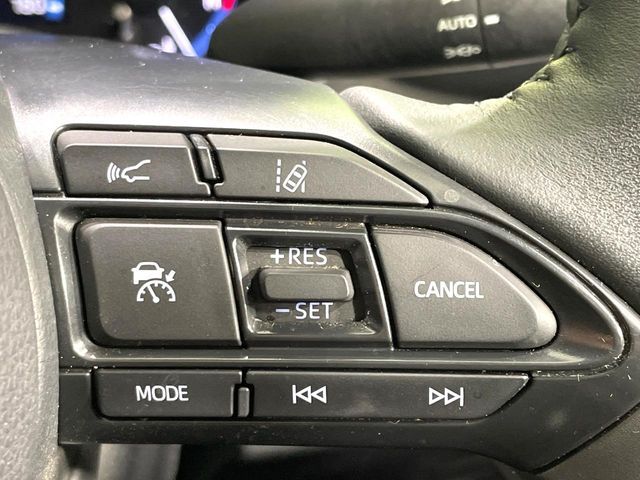 TOYOTA YARIS CROSS HYBRID 2023