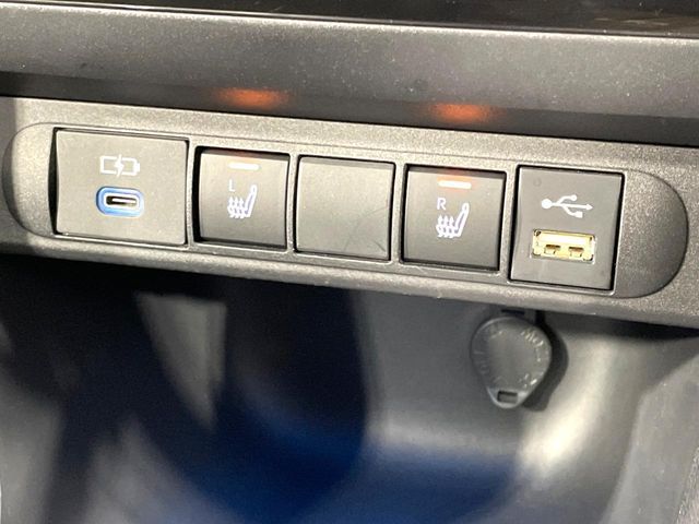 TOYOTA YARIS CROSS HYBRID 2023