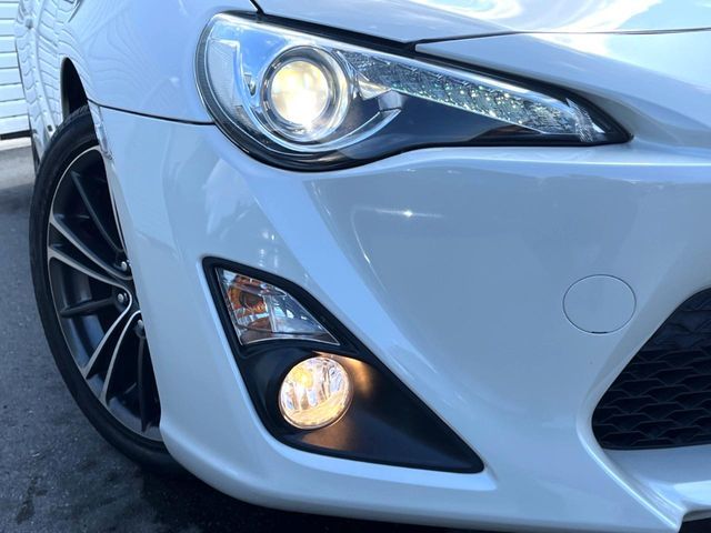 TOYOTA 86 2015