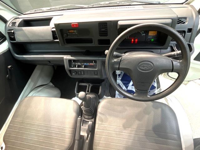 SUBARU SAMBAR truck 4WD 2017