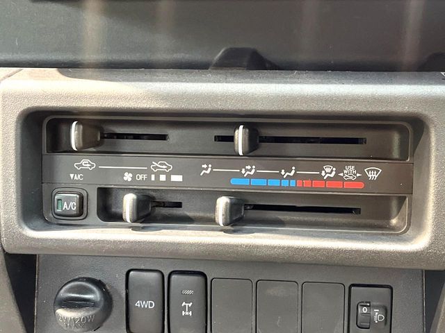 SUBARU SAMBAR truck 4WD 2017