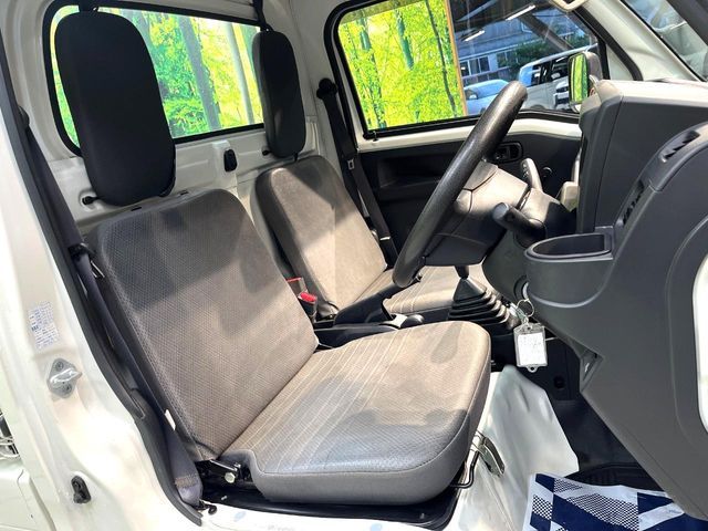 SUBARU SAMBAR truck 4WD 2017