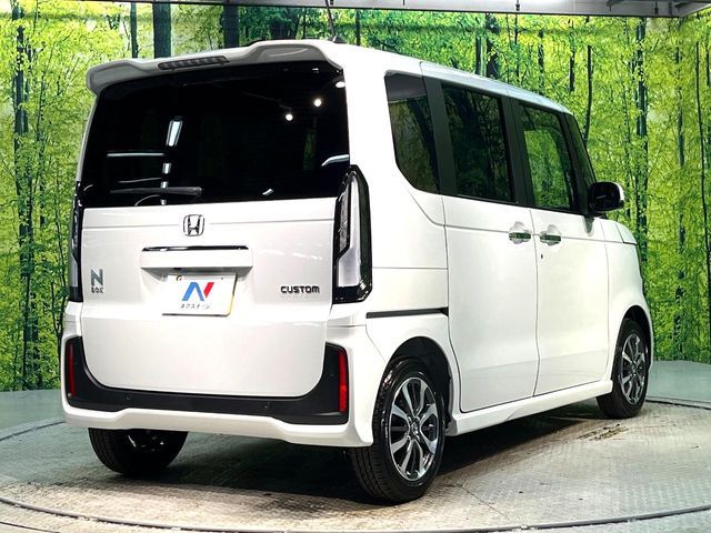 HONDA N BOX CUSTOM 2025
