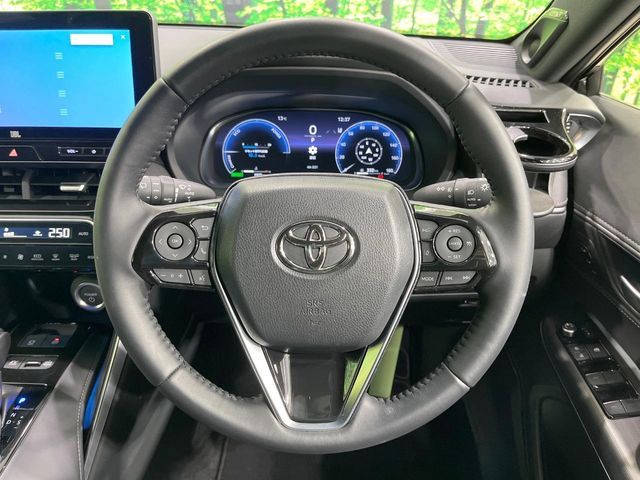 TOYOTA HARRIER HYBRID 2024