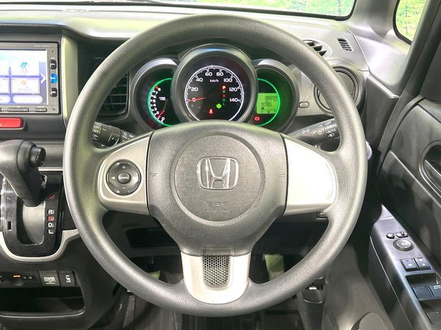 HONDA N BOX 2016